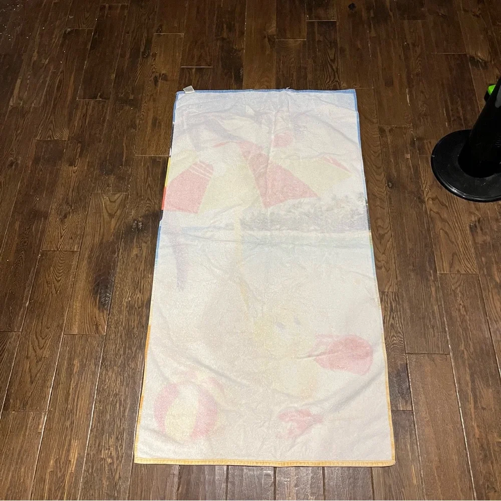 Vintage Tweety Sylvester Beach Towel Umbrella